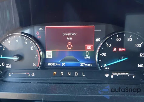 2021 Ford Explorer Xlt z USA, uszkodzony, nr VIN 1FMSK7DH5MGB54708